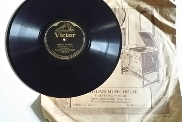wire art, wire sculpture, antique records